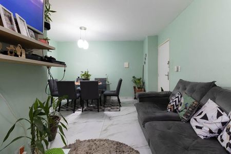 Apartamento para alugar com 65m², 3 quartos e 1 vaga Apartamento para alugar com 65m², 3 quartos e 1 vagaSala