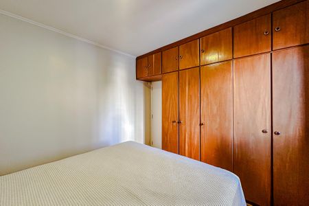 Apartamento à venda com 83m², 3 quartos e 2 vagasQuarto 2