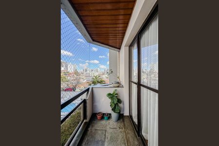 Apartamento à venda com 83m², 3 quartos e 2 vagasVaranda da Sala