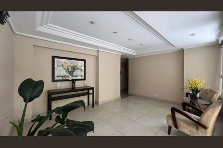 Apartamento para alugar com 140m², 2 quartos e 2 vagas Apartamento para alugar com 140m², 2 quartos e 2 vagasHall de entrada