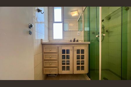 Apartamento para alugar com 140m², 2 quartos e 2 vagas Apartamento para alugar com 140m², 2 quartos e 2 vagasBanheiro