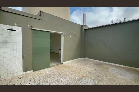 Apartamento para alugar com 140m², 2 quartos e 2 vagas Apartamento para alugar com 140m², 2 quartos e 2 vagasCobertura