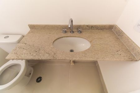 Apartamento à venda com 51m², 2 quartos e sem vaga Apartamento à venda com 51m², 2 quartos e sem vagaBanheiro