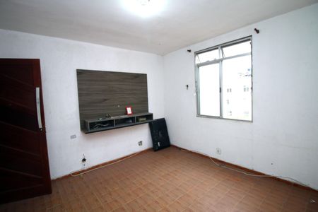 Sala de apartamento à venda com 2 quartos, 78m² em Olaria, Rio de Janeiro