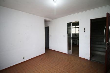 Sala de apartamento à venda com 2 quartos, 78m² em Olaria, Rio de Janeiro
