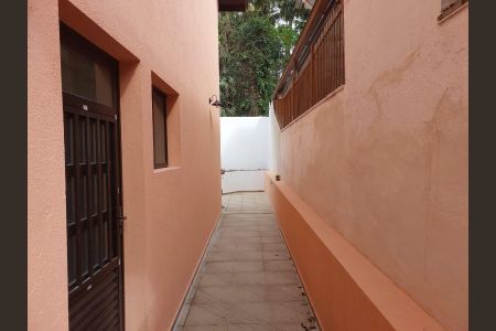 Casa à venda com 120m², 3 quartos e 2 vagas