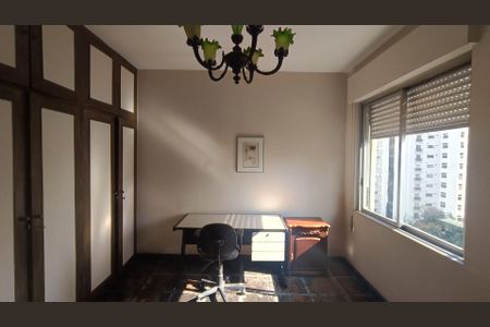 Apartamento à venda com 3 quartos, 159m² em Cerqueira César, São Paulo