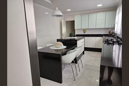 Casa à venda com 3 quartos, 280m² em Vila Albertina, São Paulo