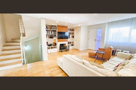 Casa à venda com 3 quartos, 341m² em Vila Andrade, São Paulo