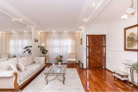 Casa à venda com 4 quartos, 225m² em Jardim Vila Formosa, São Paulo