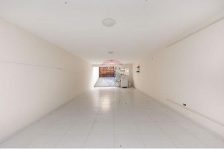Casa à venda com 4 quartos, 225m² em Jardim Vila Formosa, São Paulo