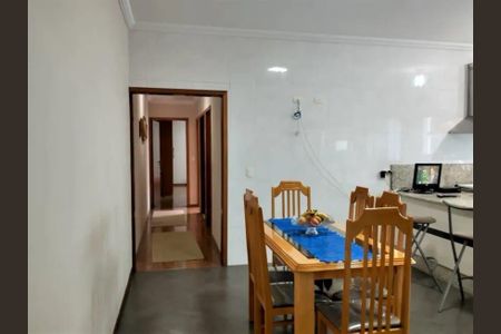 Casa à venda com 5 quartos, 290m² em Parque Cruzeiro do Sul, São Paulo