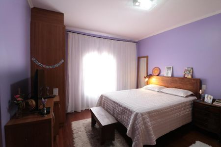 Casa à venda com 3 quartos, 240m² em Vila Carrão, São Paulo