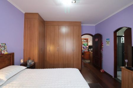 Casa à venda com 3 quartos, 240m² em Vila Carrão, São Paulo