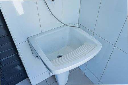 Casa à venda com 140m², 3 quartos e 2 vagas Casa à venda com 140m², 3 quartos e 2 vagasÁrea de Serviço