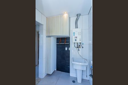 Casa à venda com 140m², 3 quartos e 2 vagas Casa à venda com 140m², 3 quartos e 2 vagasÁrea de Serviço