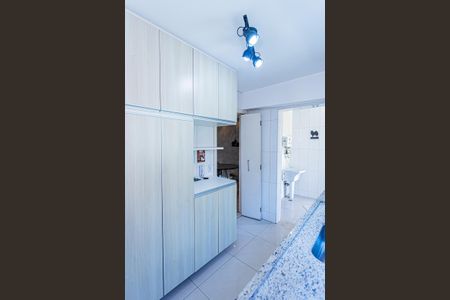 Casa à venda com 140m², 3 quartos e 2 vagas Casa à venda com 140m², 3 quartos e 2 vagasCozinha