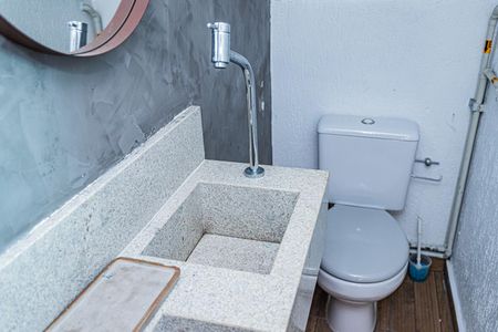 Casa à venda com 140m², 3 quartos e 2 vagas Casa à venda com 140m², 3 quartos e 2 vagasLavabo garagem