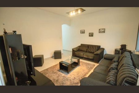 Casa à venda com 3 quartos, 145m² em Vila Regente Feijó, São Paulo