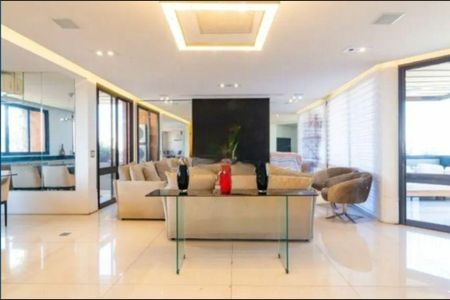 Apartamento para alugar com 3 quartos, 260m² em Higienópolis, São Paulo