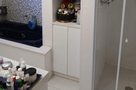 Apartamento à venda com 3 quartos, 180m² em Santa Cecilia, São Paulo
