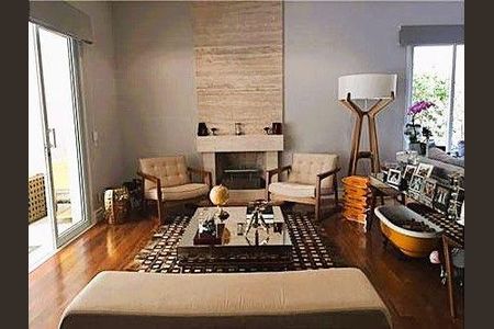 Casa à venda com 4 quartos, 909m² em Morumbi, São Paulo