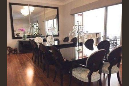 Casa à venda com 4 quartos, 909m² em Morumbi, São Paulo