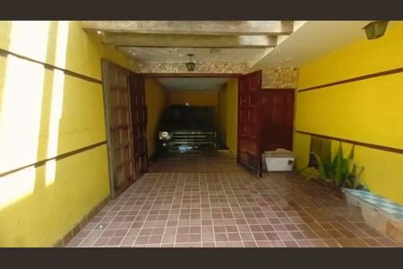 Casa à venda com 4 quartos, 200m² em Vila Libanesa, São Paulo