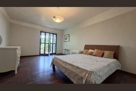 Casa à venda com 3 quartos, 225m² em Vila Morumbi, São Paulo