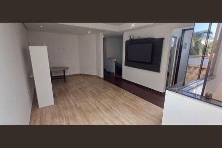 Casa à venda com 4 quartos, 255m² em Vila Saracatan, São Bernardo do Campo