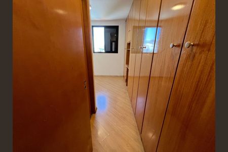 Apartamento à venda com 3 quartos, 81m² em Vila Regente Feijó, São Paulo
