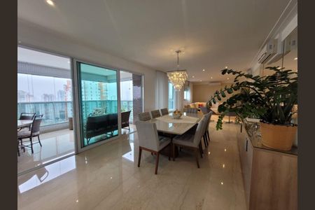 Apartamento à venda com 3 quartos, 218m² em Vila Regente Feijó, São Paulo