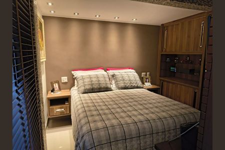 Casa à venda com 3 quartos, 136m² em Jardim Textil, São Paulo