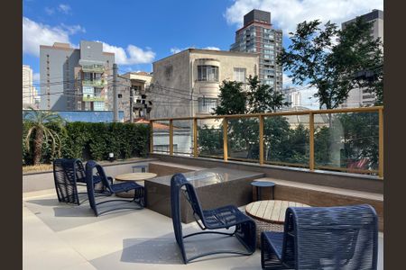 Apartamento para alugar com 29m², 1 quarto e sem vagaÁrea comum - Piscina