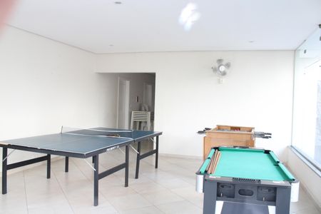 Apartamento à venda com 65m², 2 quartos e 2 vagasÁrea comum - Jogos