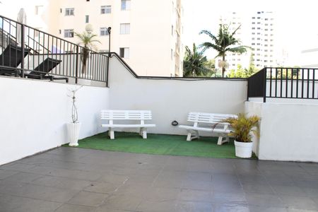 Apartamento à venda com 65m², 2 quartos e 2 vagasÁrea comum - Playground