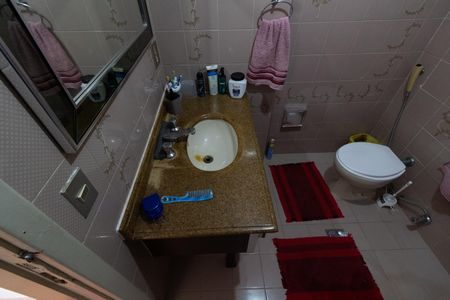 Apartamento à venda com 67m², 2 quartos e sem vaga Apartamento à venda com 67m², 2 quartos e sem vagaBanheiro Social