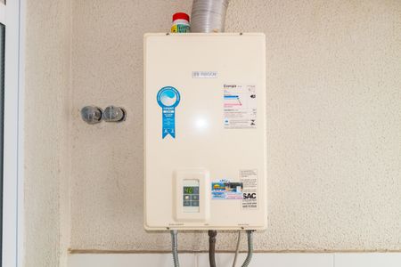 Apartamento à venda com 92m², 2 quartos e 2 vagasÁrea de Serviço