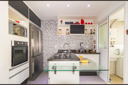 Apartamento à venda com 92m², 2 quartos e 2 vagasCozinha