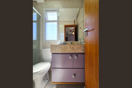 Apartamento à venda com 85m², 3 quartos e 1 vagaBanheiro da Suíte