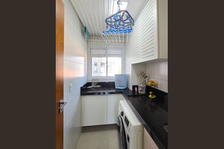 Apartamento à venda com 85m², 3 quartos e 1 vagaÁrea de Serviço