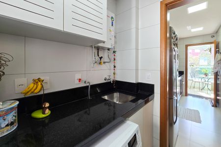 Apartamento à venda com 85m², 3 quartos e 1 vagaÁrea de Serviço