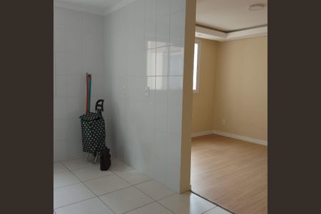 Cozinha de apartamento para alugar com 2 quartos, 53m² em Santa Terezinha, São Bernardo do Campo
