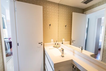 Apartamento para alugar com 67m², 2 quartos e 2 vagas Apartamento para alugar com 67m², 2 quartos e 2 vagasBanheiro Social