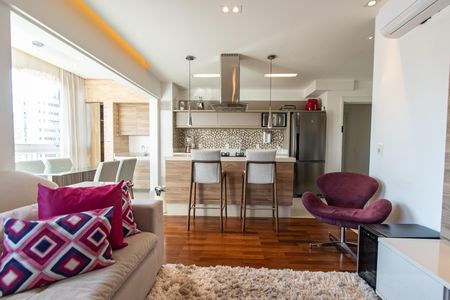 Sala de apartamento para alugar com 2 quartos, 67m² em Vila Mariana, São Paulo