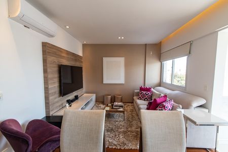 Apartamento para alugar com 67m², 2 quartos e 2 vagas Apartamento para alugar com 67m², 2 quartos e 2 vagasSala