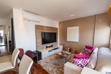 Sala de apartamento para alugar com 2 quartos, 67m² em Vila Mariana, São Paulo