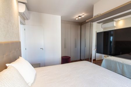 Apartamento para alugar com 67m², 2 quartos e 2 vagas Apartamento para alugar com 67m², 2 quartos e 2 vagasSuíte