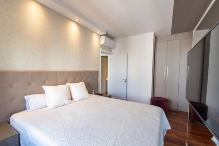 Apartamento para alugar com 67m², 2 quartos e 2 vagas Apartamento para alugar com 67m², 2 quartos e 2 vagasSuíte