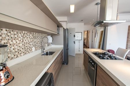 Apartamento para alugar com 67m², 2 quartos e 2 vagas Apartamento para alugar com 67m², 2 quartos e 2 vagasCozinha